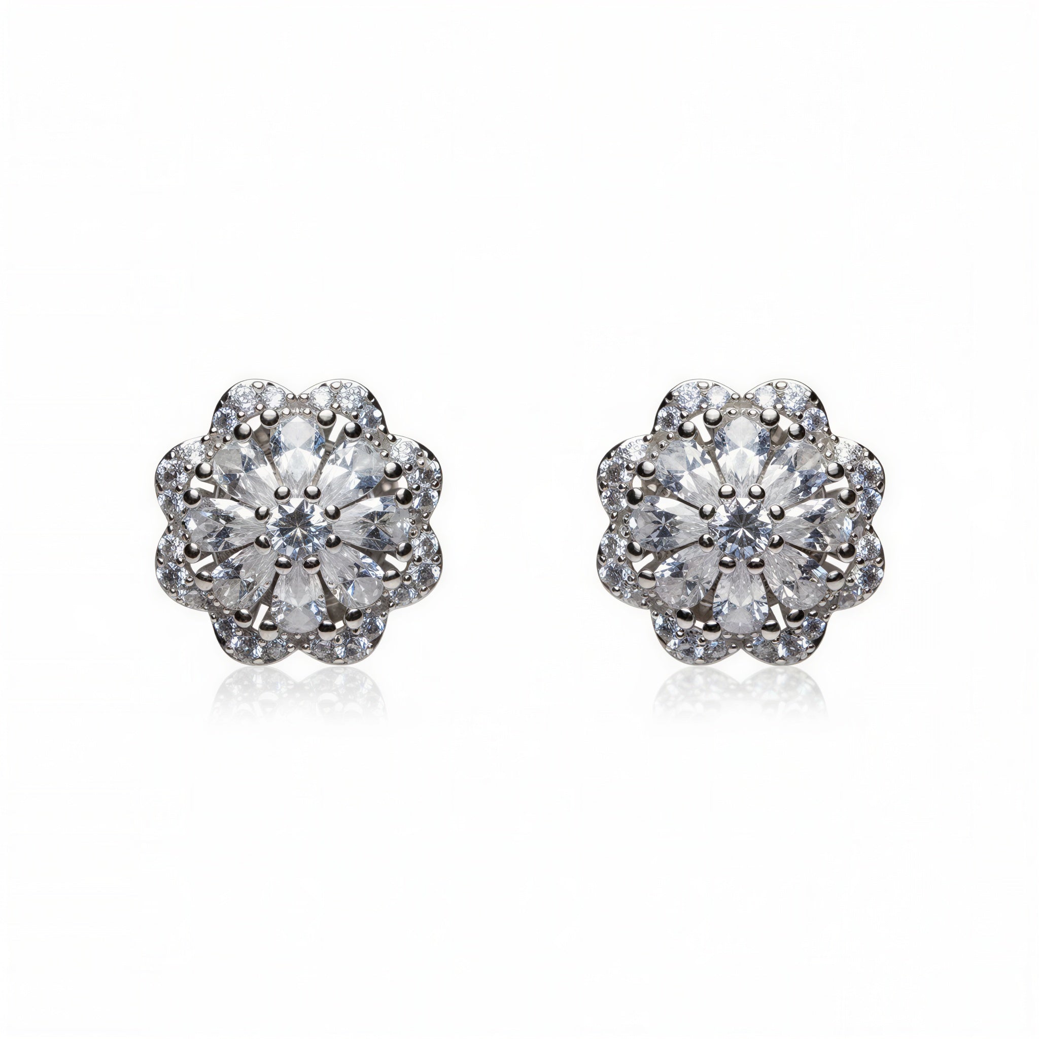 BILENI Tsubaki Earrings (ツバキ ピアス)